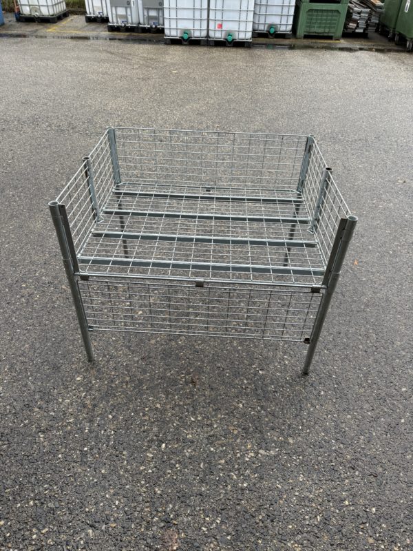 Metal podium – Used