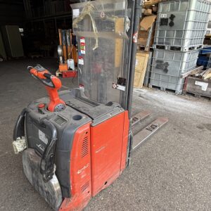 Gerbeur avec plaque-forme – Levée max 310 cm, charge 2000 kg – Avec rallonge – Occasion