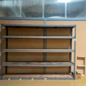 Lot A, medium-heavy, wooden tablar - second-hand