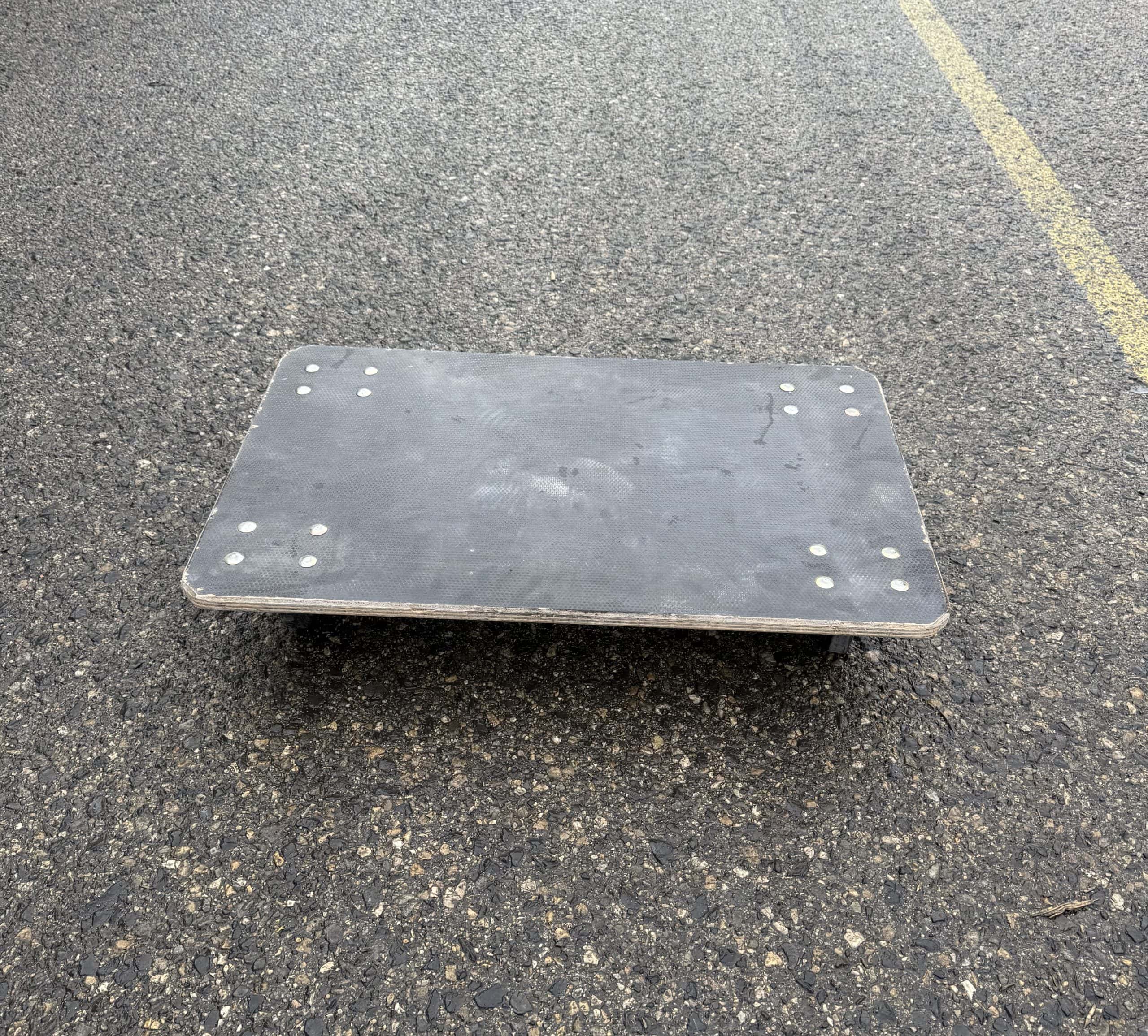 Chariot à roulette en bois, fond plein - occasion – Image 2