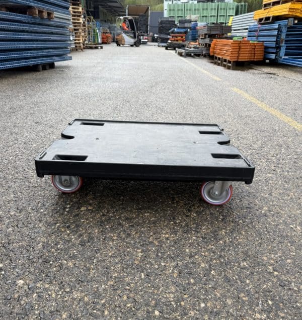 Plastic chassis without body - second-hand - Image 2