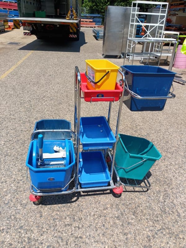Cleaning trolley