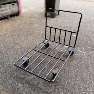Blauer Metallwagen - Gitterboden - Gebraucht