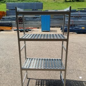 Metal and plastic cold room shelf