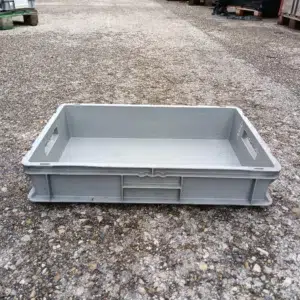 Caisse plastique grise petite