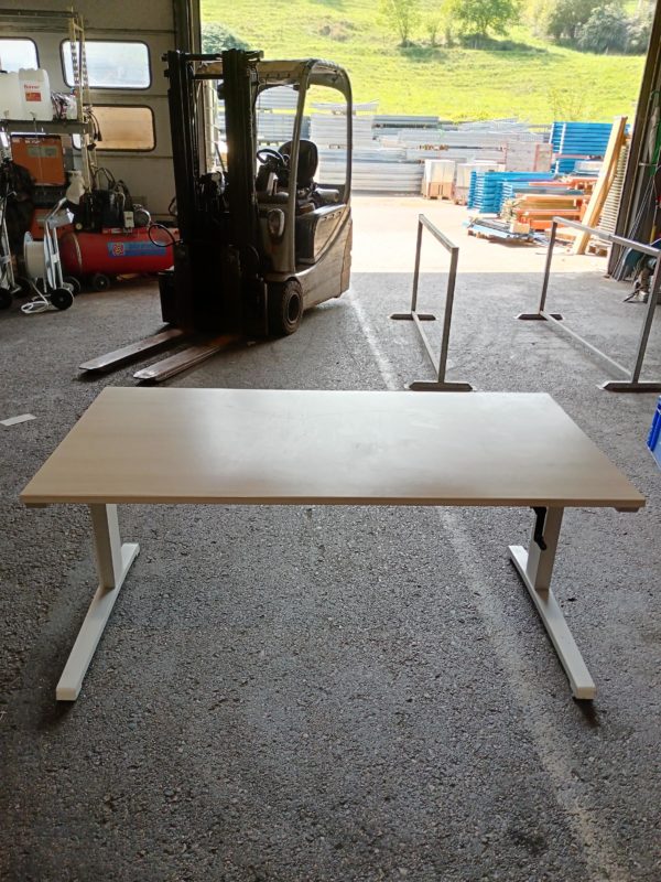 Table de bureau Steelcase réglable en hauteur – 160 x 80 cm - occasion – Image 3