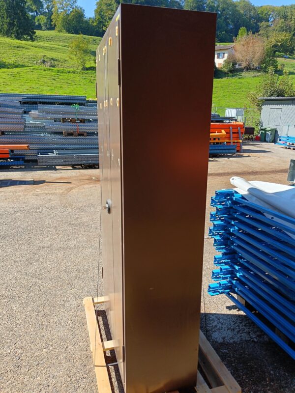Brown metal cupboard 2 doors - 194.5x95x41.5 cm - Second-hand - Image 2