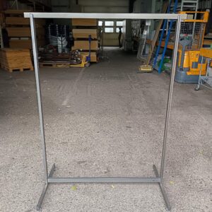 Metal stender