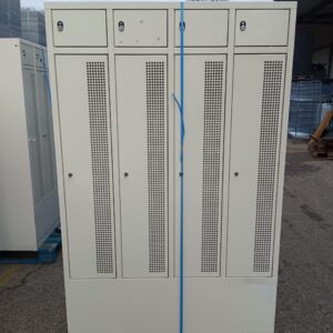 Spind mit 4 Türen weiß