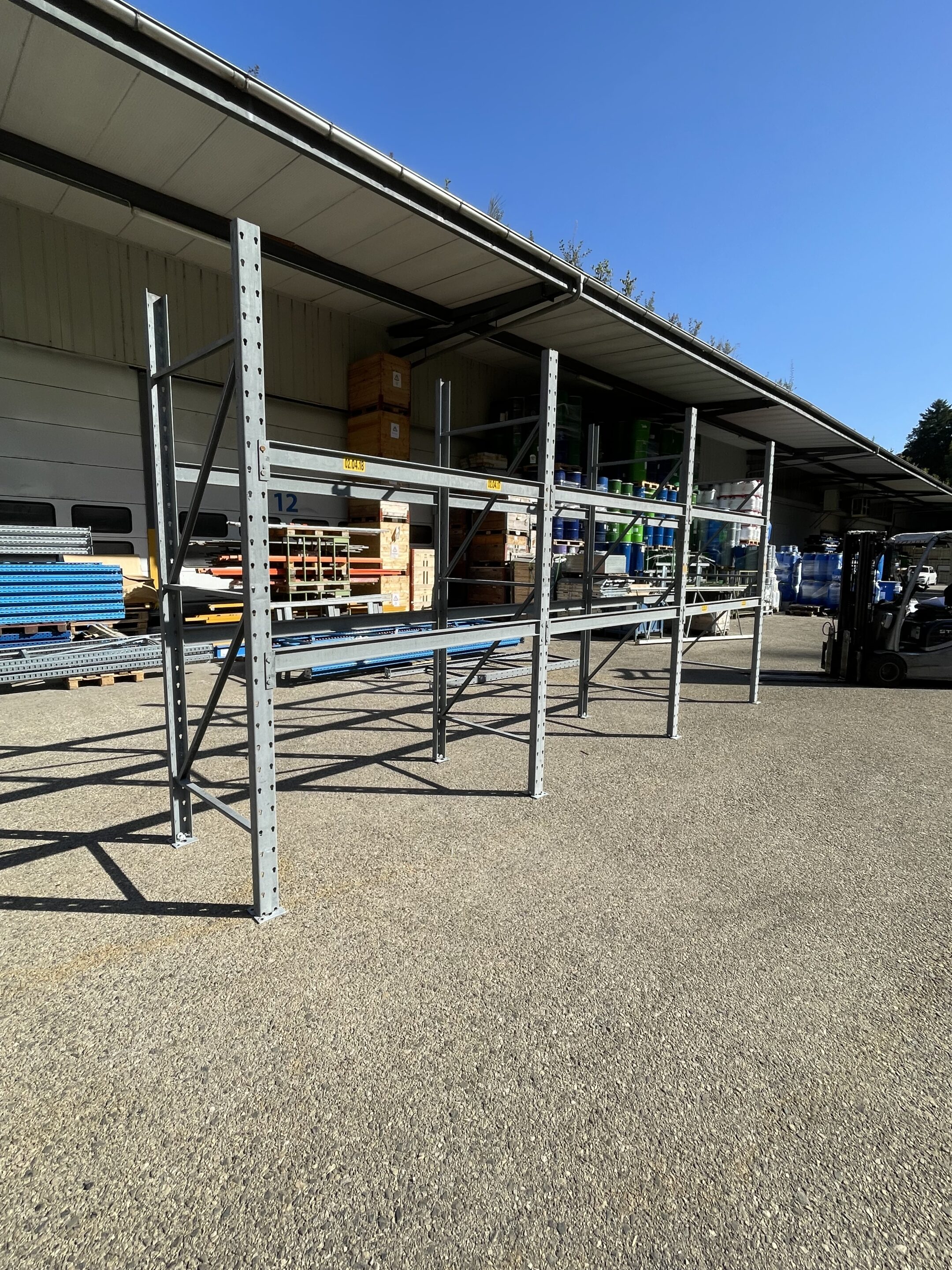 Lot 6 rack Ubertus