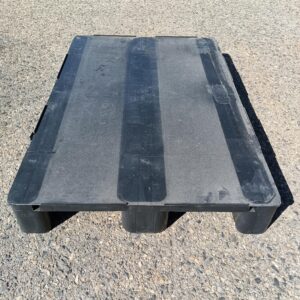 Palette plastique noire