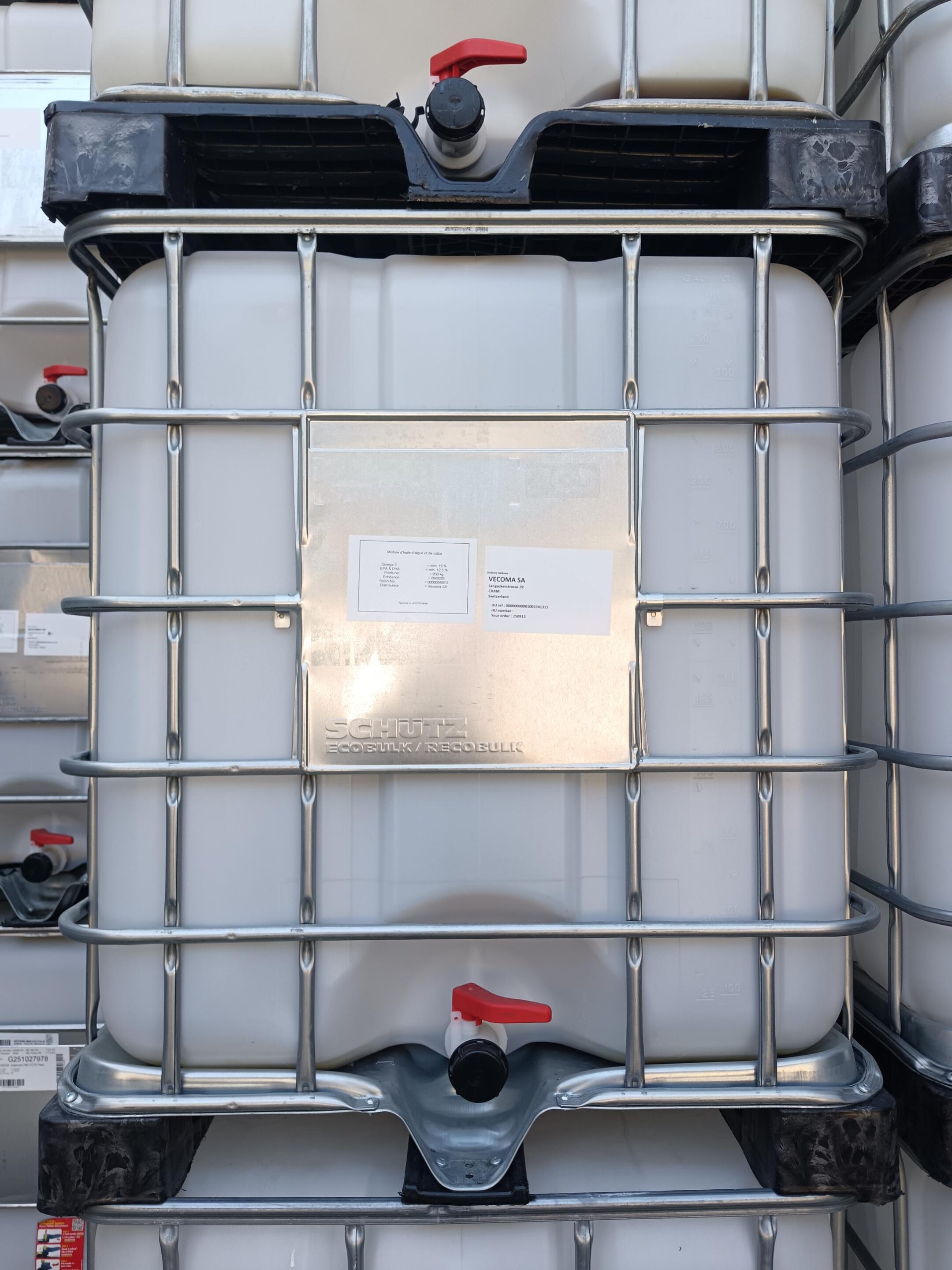 1000 L white IBC tank