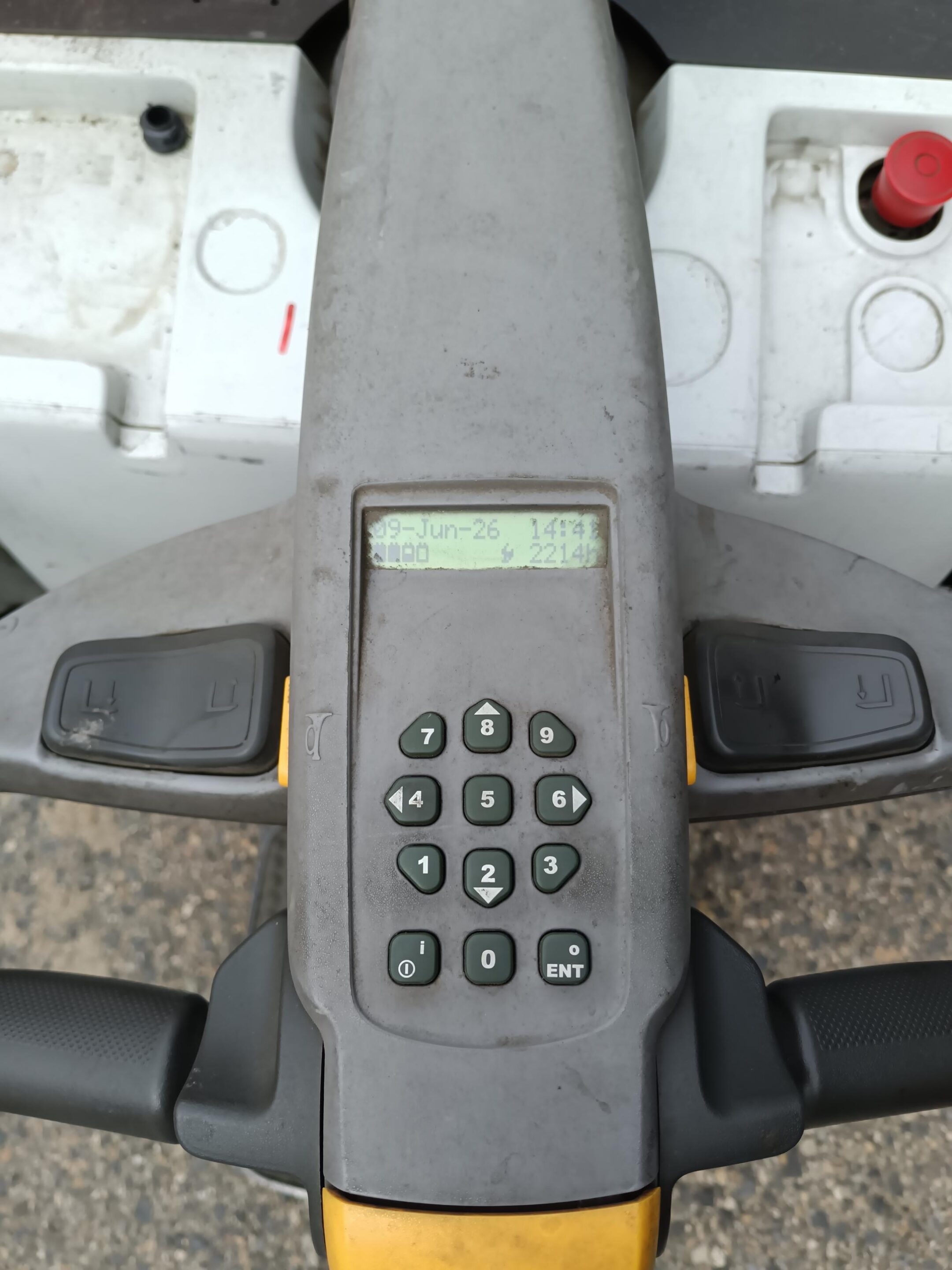 Transpalette électrique UniCarriers PMR200P – 2 000 kg – Occasion – Image 8