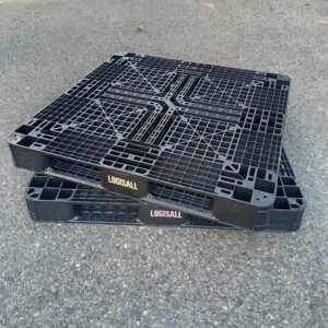 Black perforated plastic pallet, 120 x 120 x 12 cm