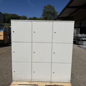 Metal locker cabinet – 9 compartments – Second-hand