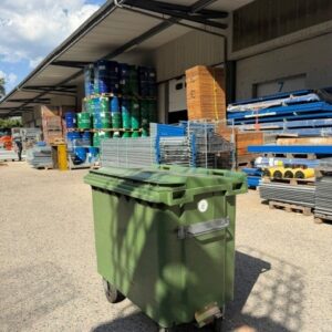 Poubelle – Conteneur plastique vert – 120 x 80 x 110 – 660L – Occasion